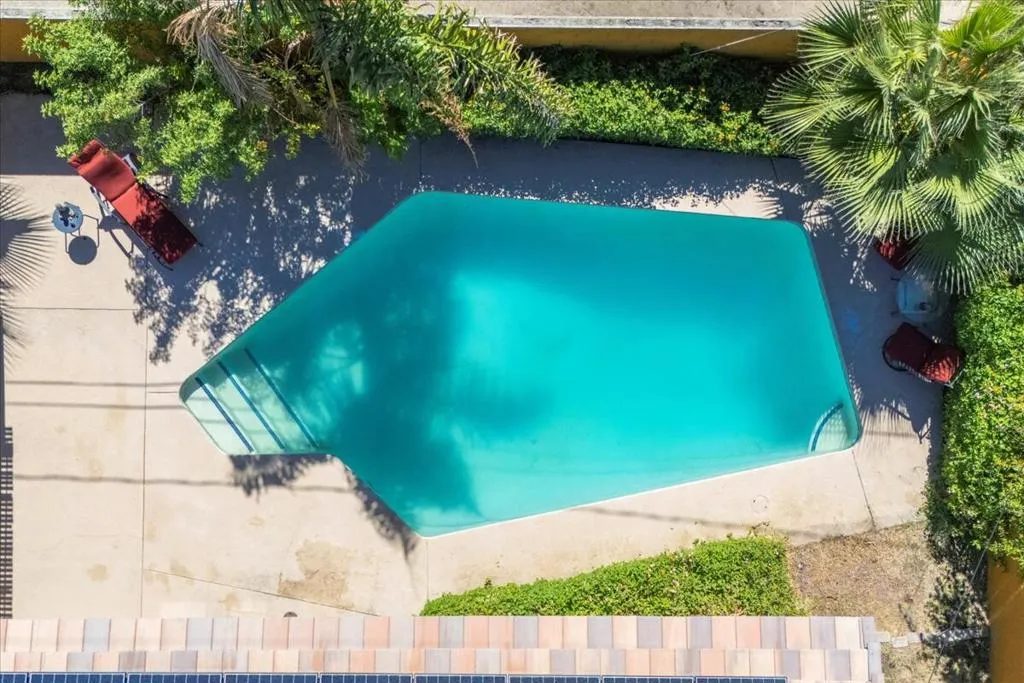 69295 Nilda Drive, Cathedral City, California 92234 home-pic-26